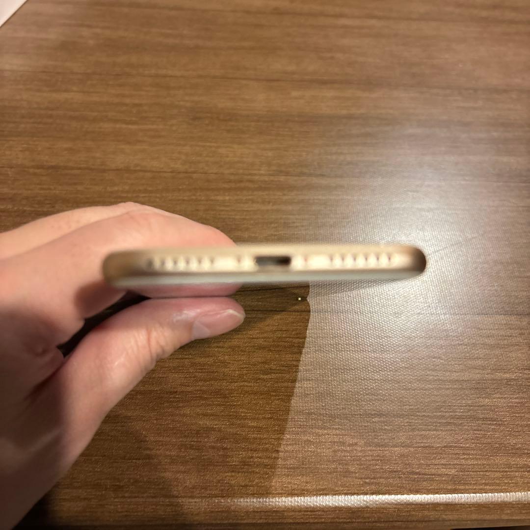 iPhone 8 ゴールド64GB MQ7A2J/A