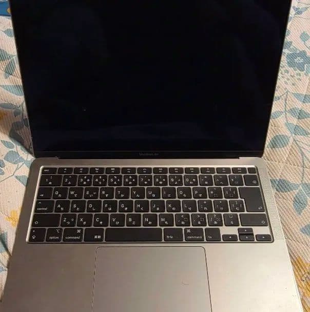 MacBook Air 2020 A2179 画面割れ 　アクティベーション解除