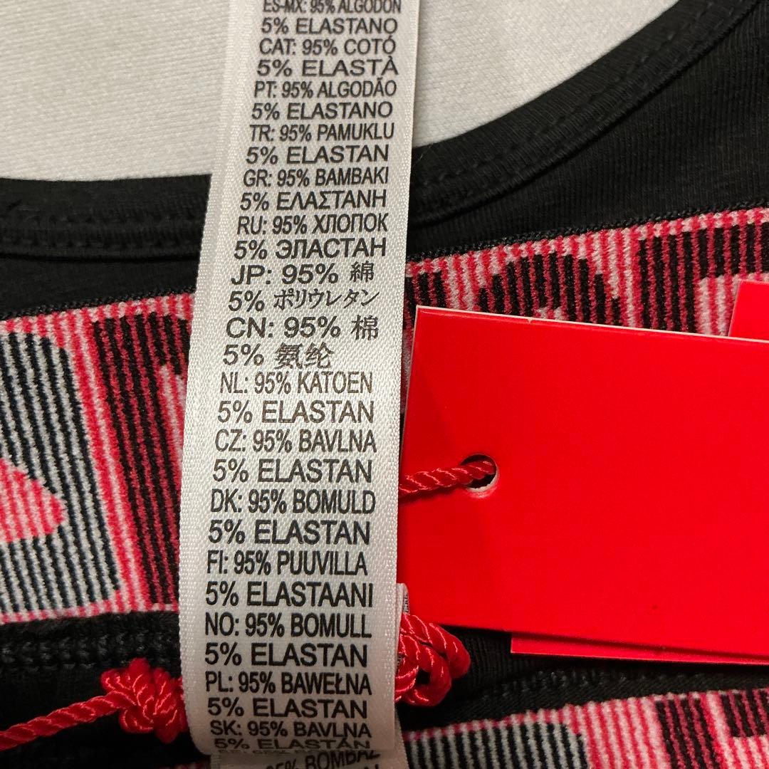 洗練されたデザイン　DIESEL ①スポーツブラ　1枚 ②ショーツ　3枚　XS