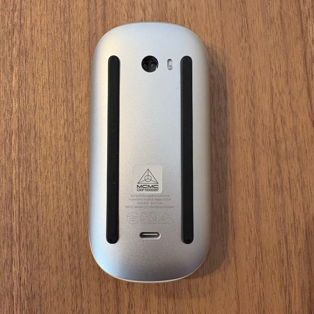 【美品】Apple 最新Magic Mouse ホワイト説明書・ケーブル・箱付き
