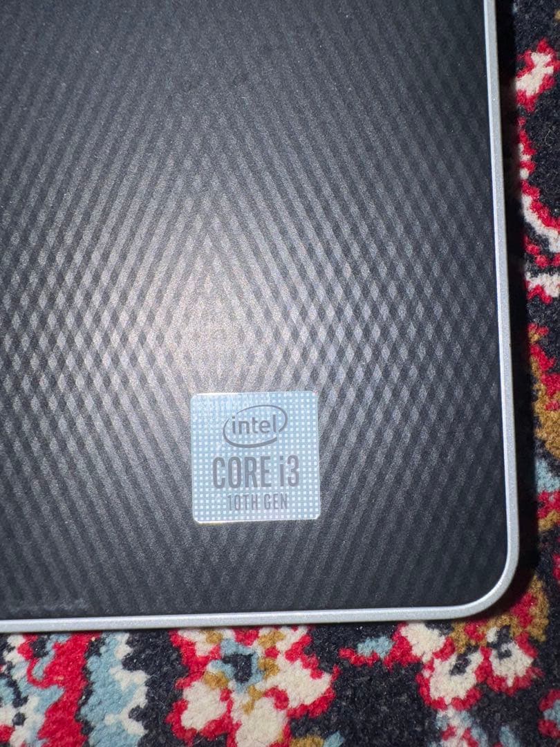 DELL ノートPC Intel Core i3 10th Gen