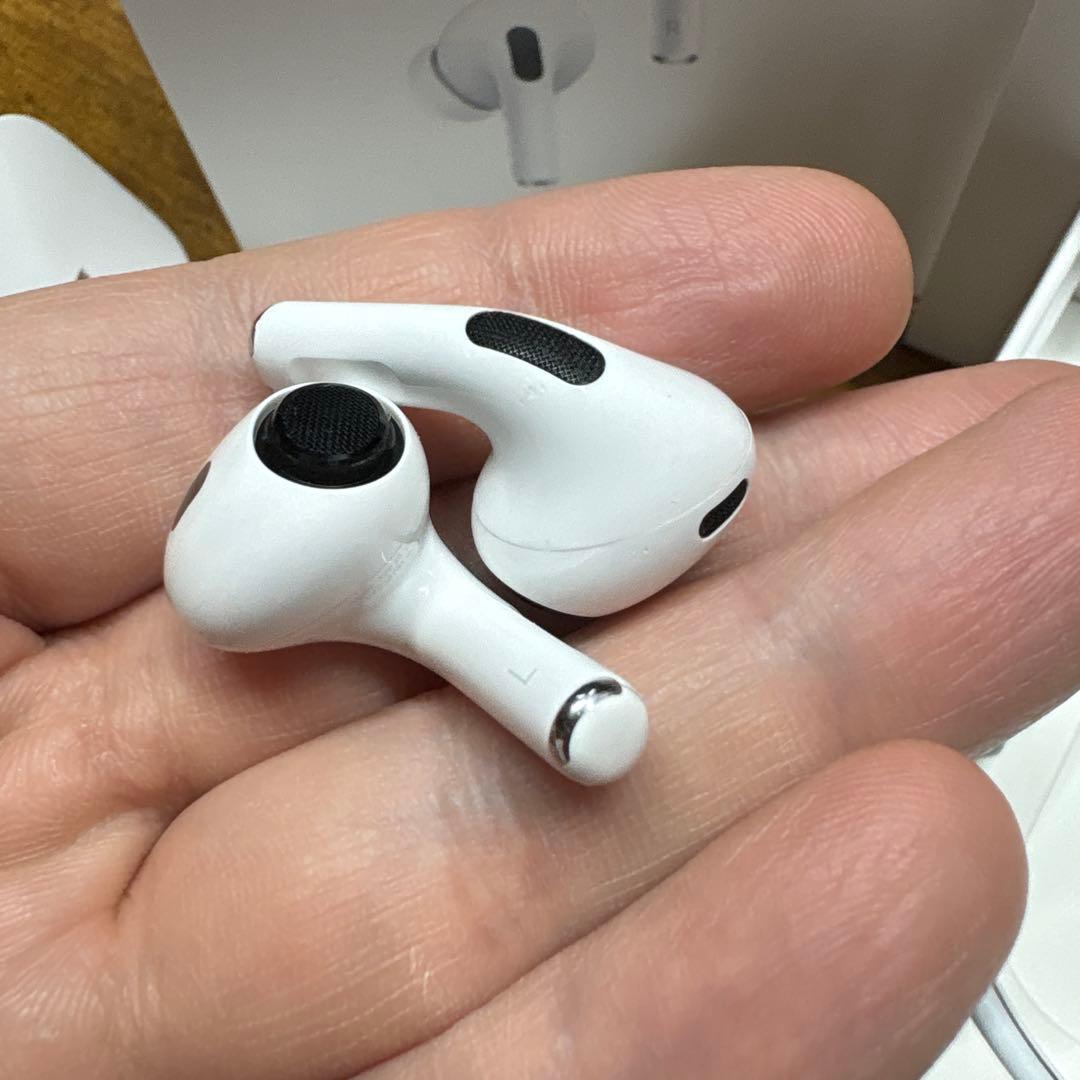 AirPods Pro2 / Lightningケーブルモデル