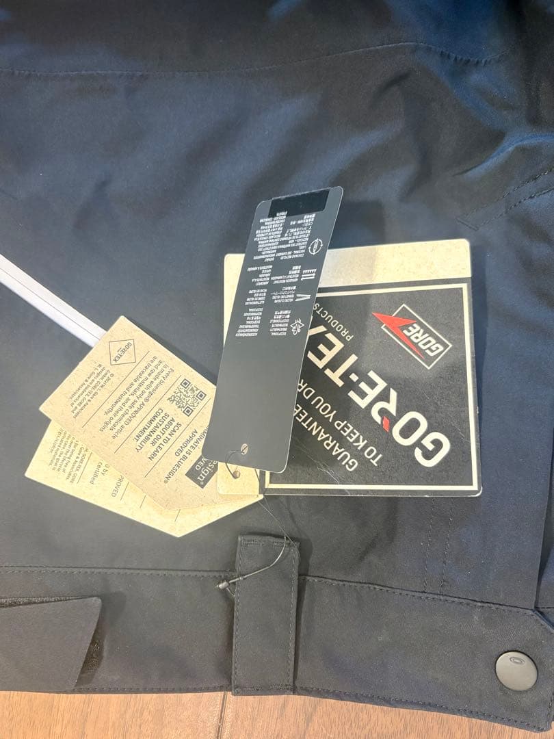 OAKLEY ブラック スノーボードパンツ