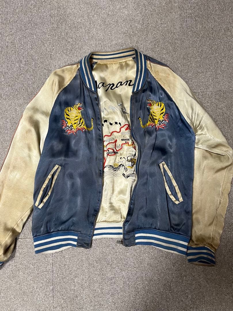 ふ*み様 AVIREX リバーシブルスカジャン　虎とドラゴン刺繍 XL