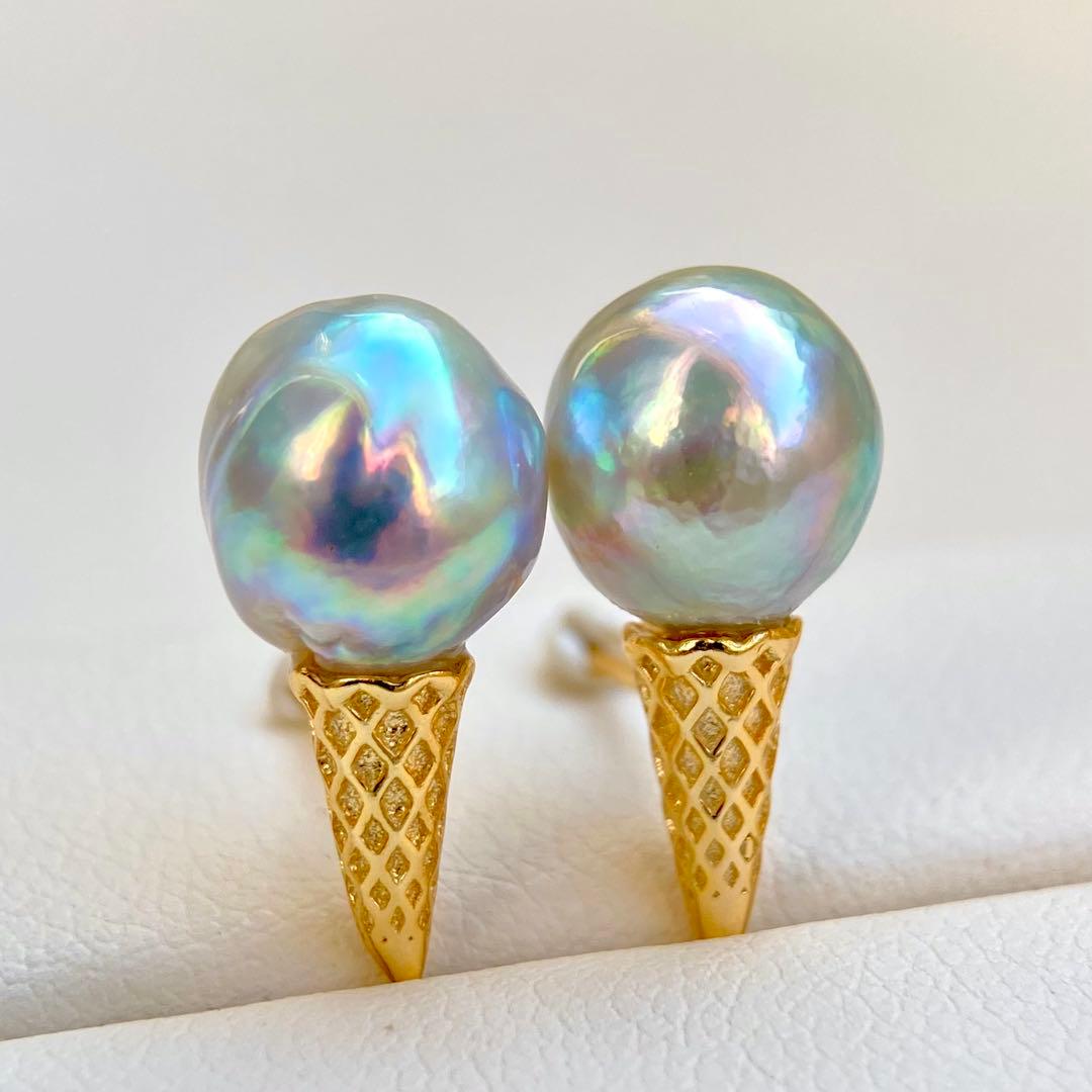 本真珠あこや真珠　青虹色9.5×9㍉s925アイスピアスBL926