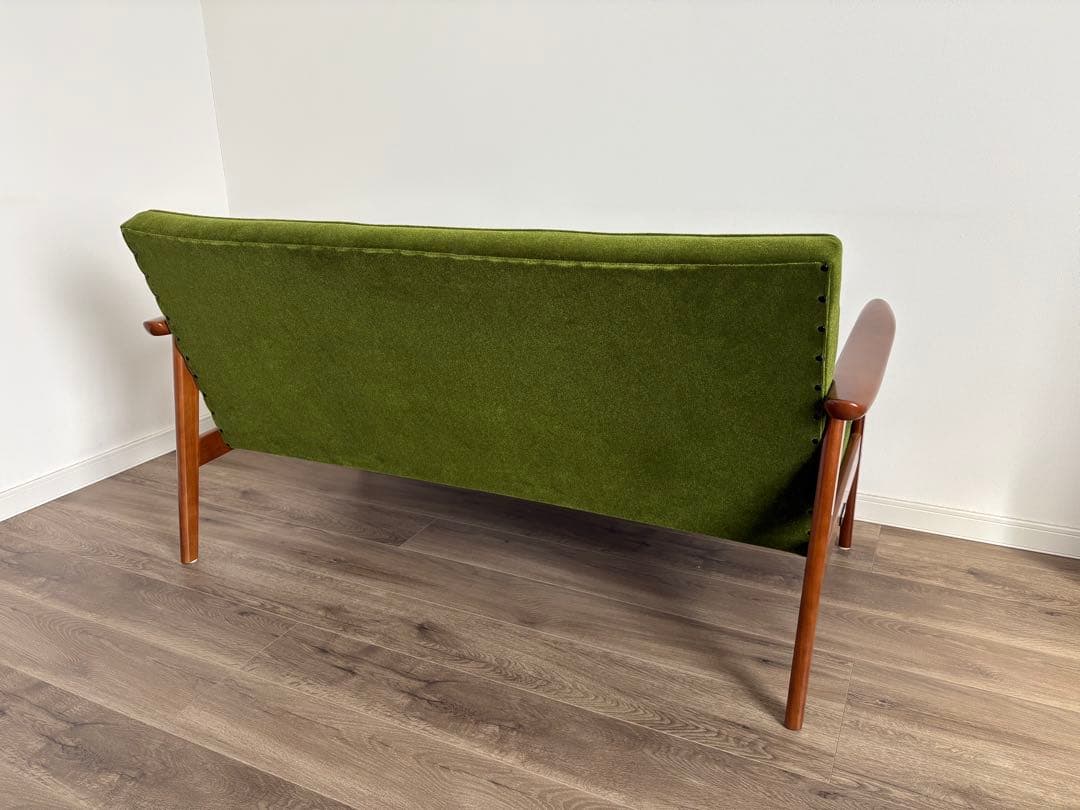 【美品・送料込み】カリモク60　Kチェア2シーター　モケットグリーン