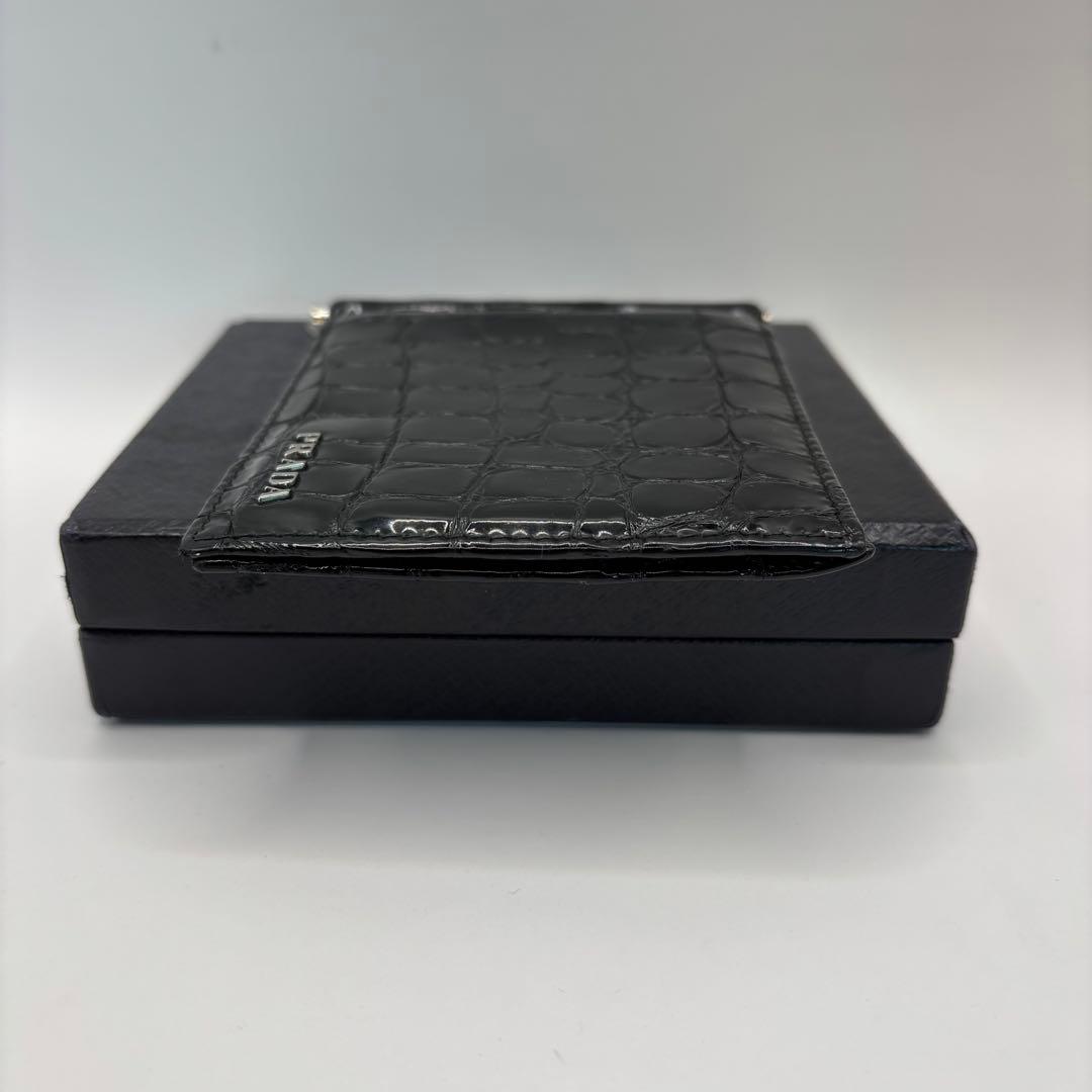 希少品/付属品　PRADA 二つ折り財布　マネークリップ　クロコ　エナメル　黒色