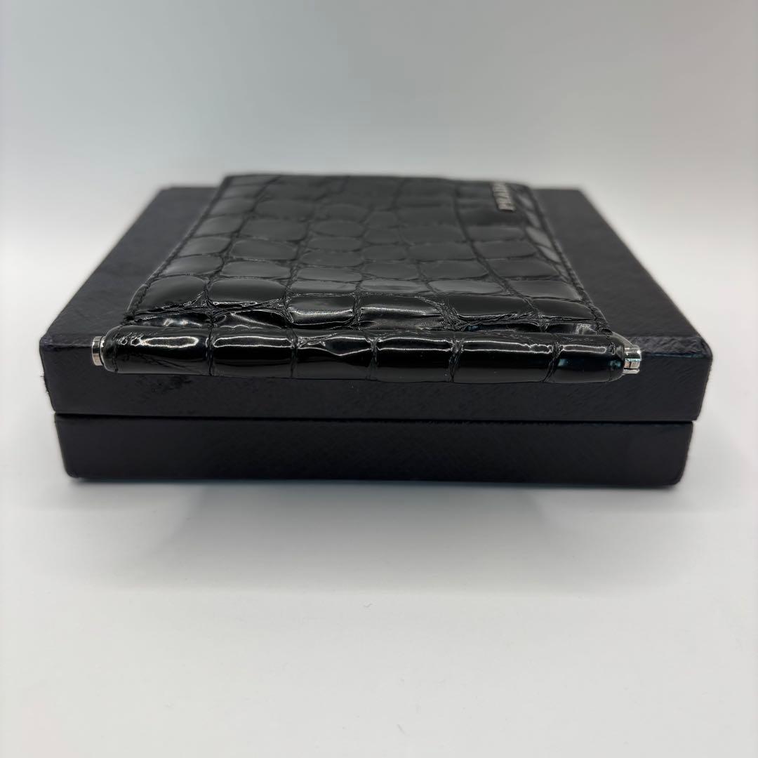 希少品/付属品　PRADA 二つ折り財布　マネークリップ　クロコ　エナメル　黒色