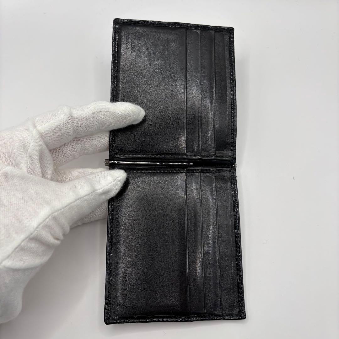 希少品/付属品　PRADA 二つ折り財布　マネークリップ　クロコ　エナメル　黒色