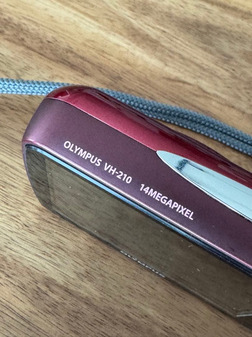 オリンパス　デジタルカメラ　OLYMPUS VH-210
