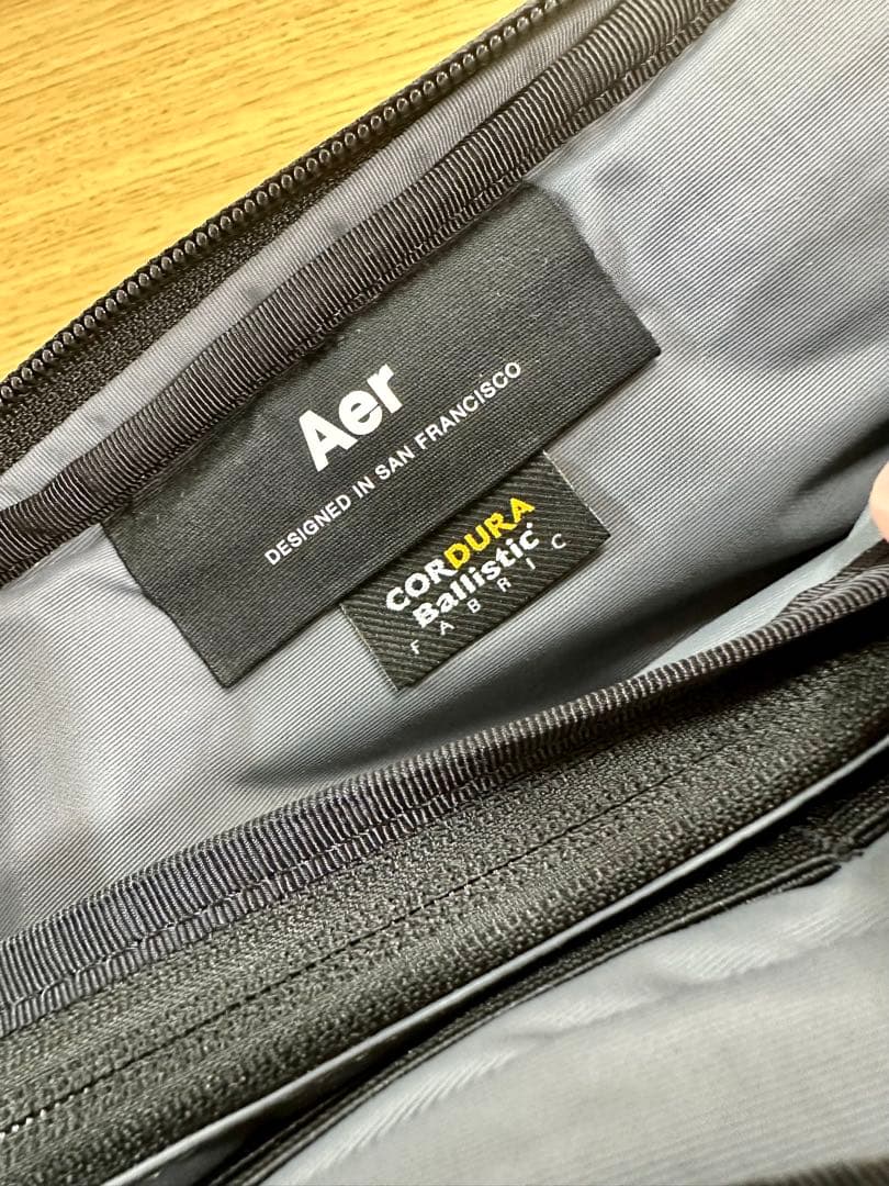 Aer Day Sling 3 ボディバッグ エアーデイスリング3