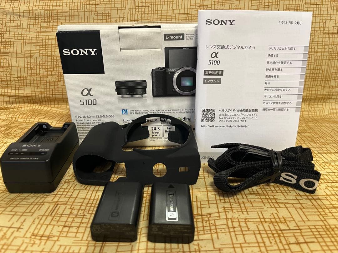 【美品】SONY α5100 ミラーレスカメラ 本体 ショット数少ない2215枚