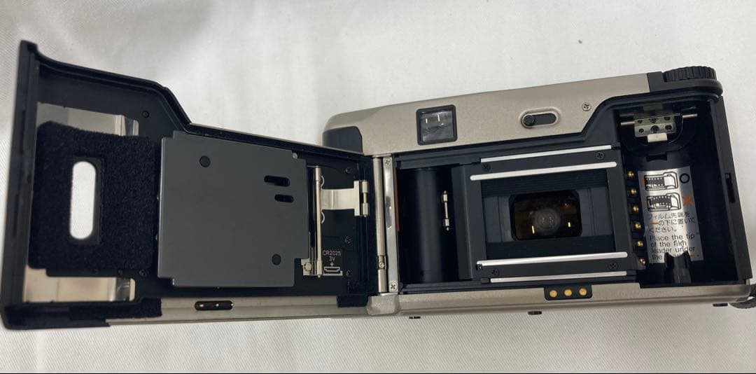 D*社様 CONTAX Tvs コンパクトフィルムカメラ