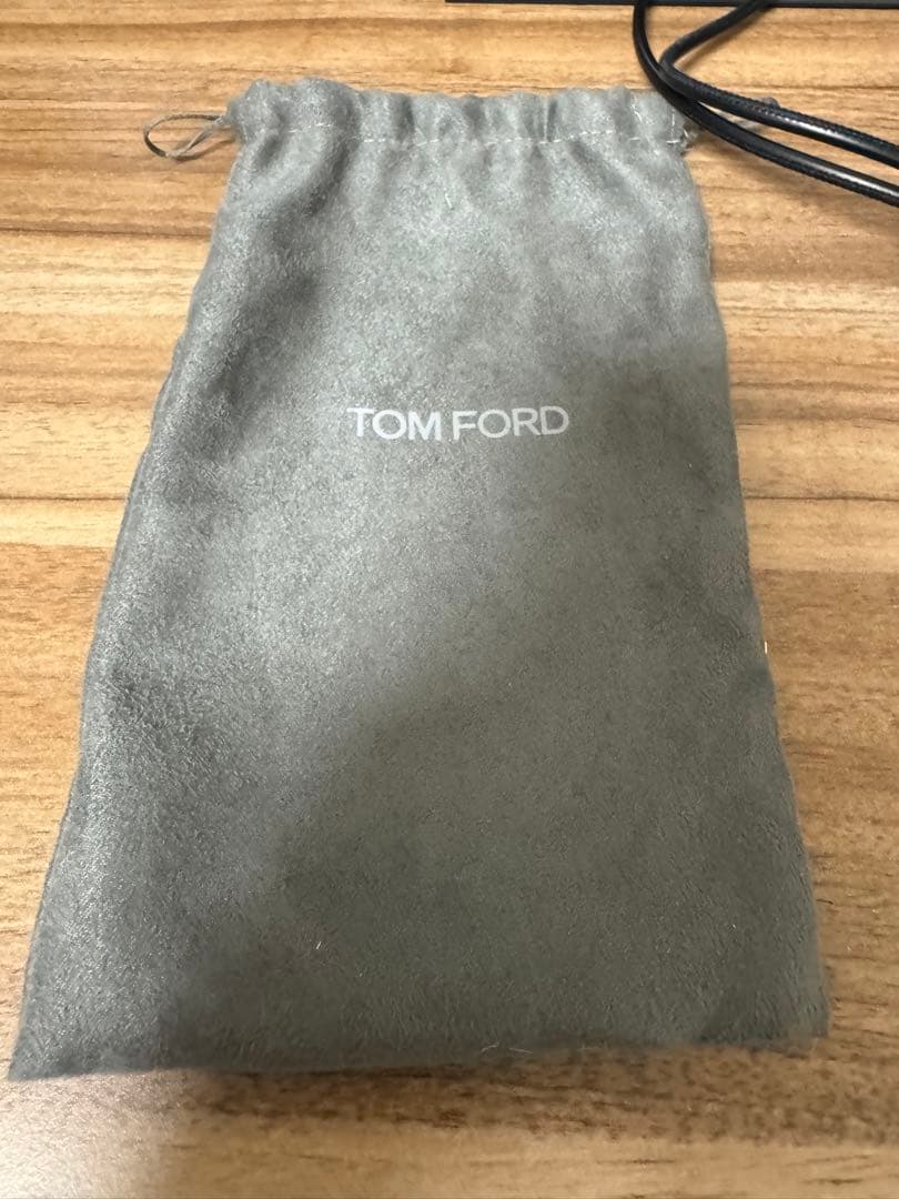 TOM FORD (トムフォード) レザー スマホケース イタリア製