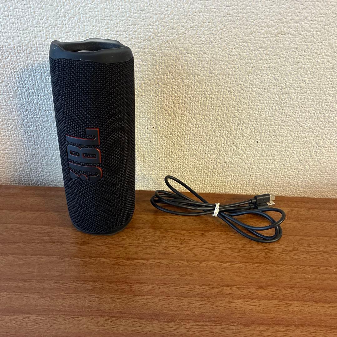 【美品】JBL FLIP6 ワイヤレススピーカー / 黒