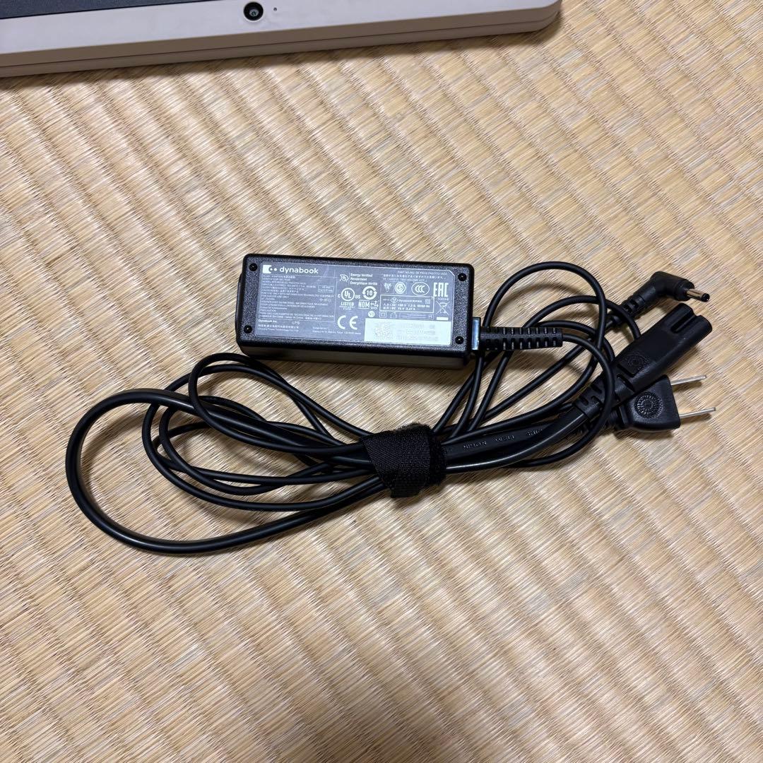 美品 東芝 2024年モデル 2in1 8G/256G office2024