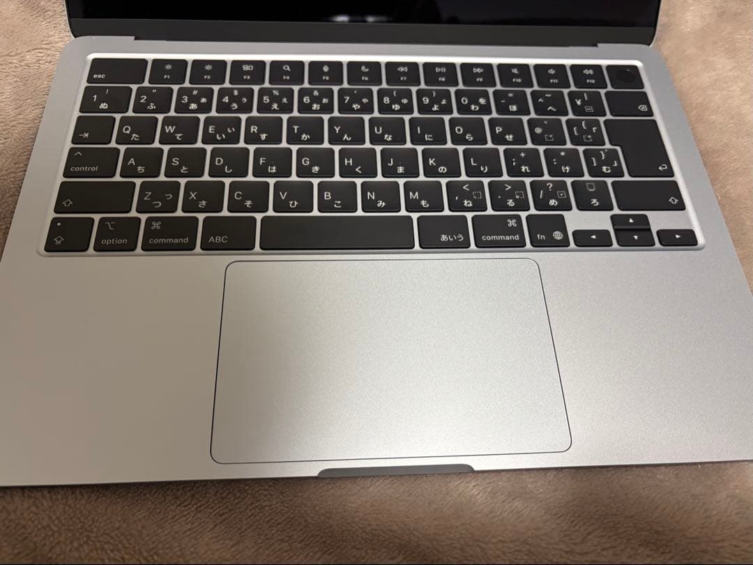 Macbook air 13インチ