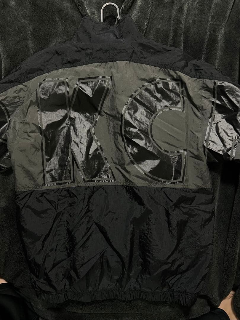 ポークチョップナイロンジャケット ブラック/グレー