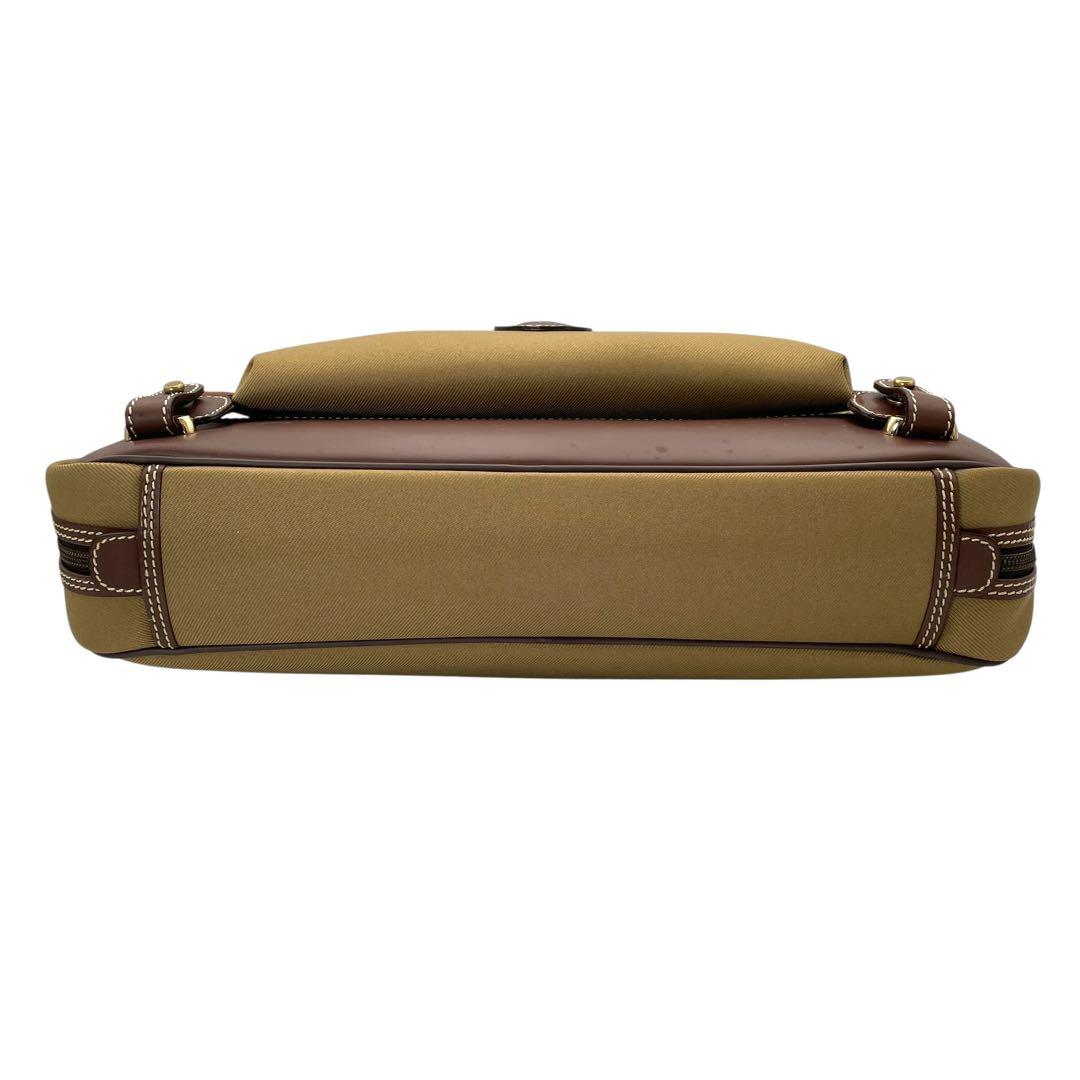 美品 ハンティングワールド キャンバス レザービジネスバッグカーキ 2WAY