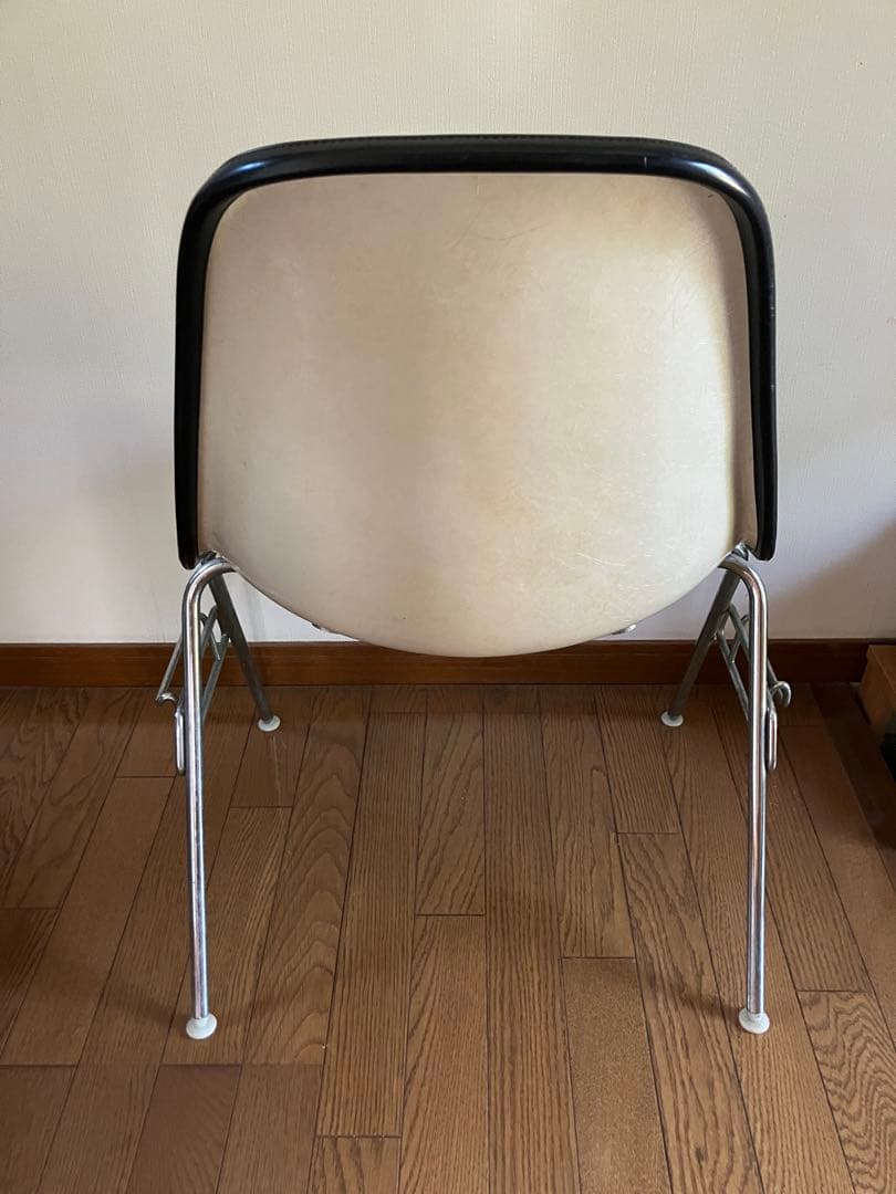2/2 イームズ　スタッキングベース　サイドシェルチェア　ハーマンミラー