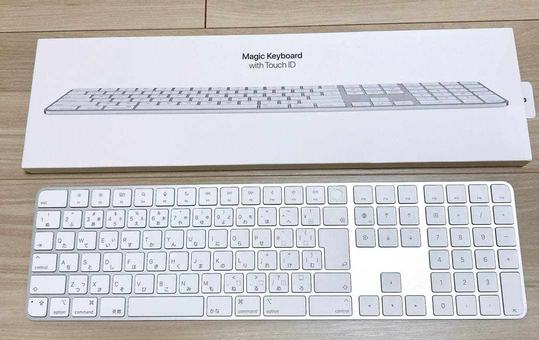 【正規品】Magic Keyboard with Touch ID 日本語配列