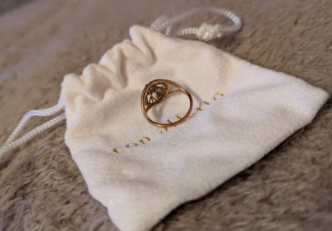 con affetto リング