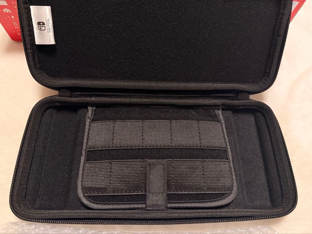 Switch本体　ケース・プロコン付き