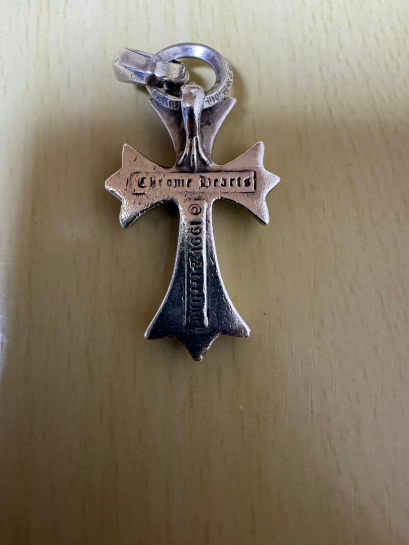 クロムハーツスモールchクロスwithベイル