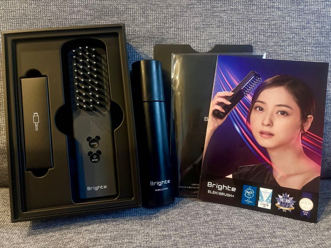 なすび✨ 大人気の【ELEKI BRUSH＋ ミッキーマウス限定デザイン】