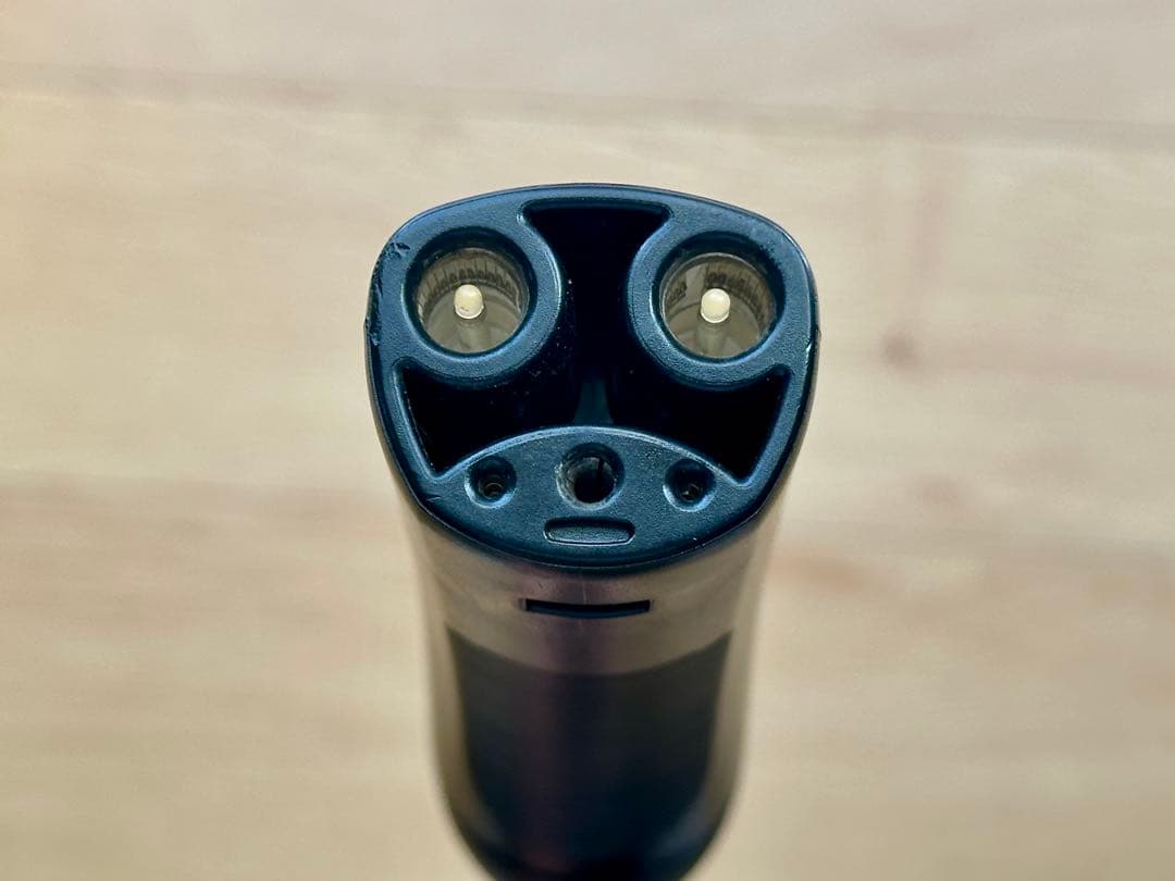 TESLA ChadeMO テスラ　チャデモ