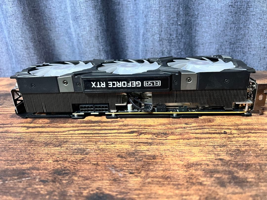 グラフィックボード・グラボ・ビデオカード ELSA GeForce RTX 3080 ERAZOR X 105