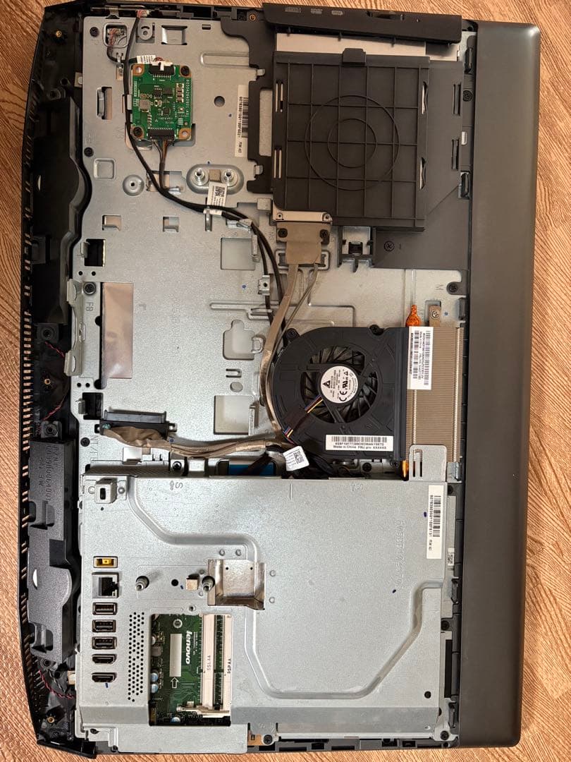 一体型/lenovo B40-30/G1840T/メ8/新品SSD/HDMI2個