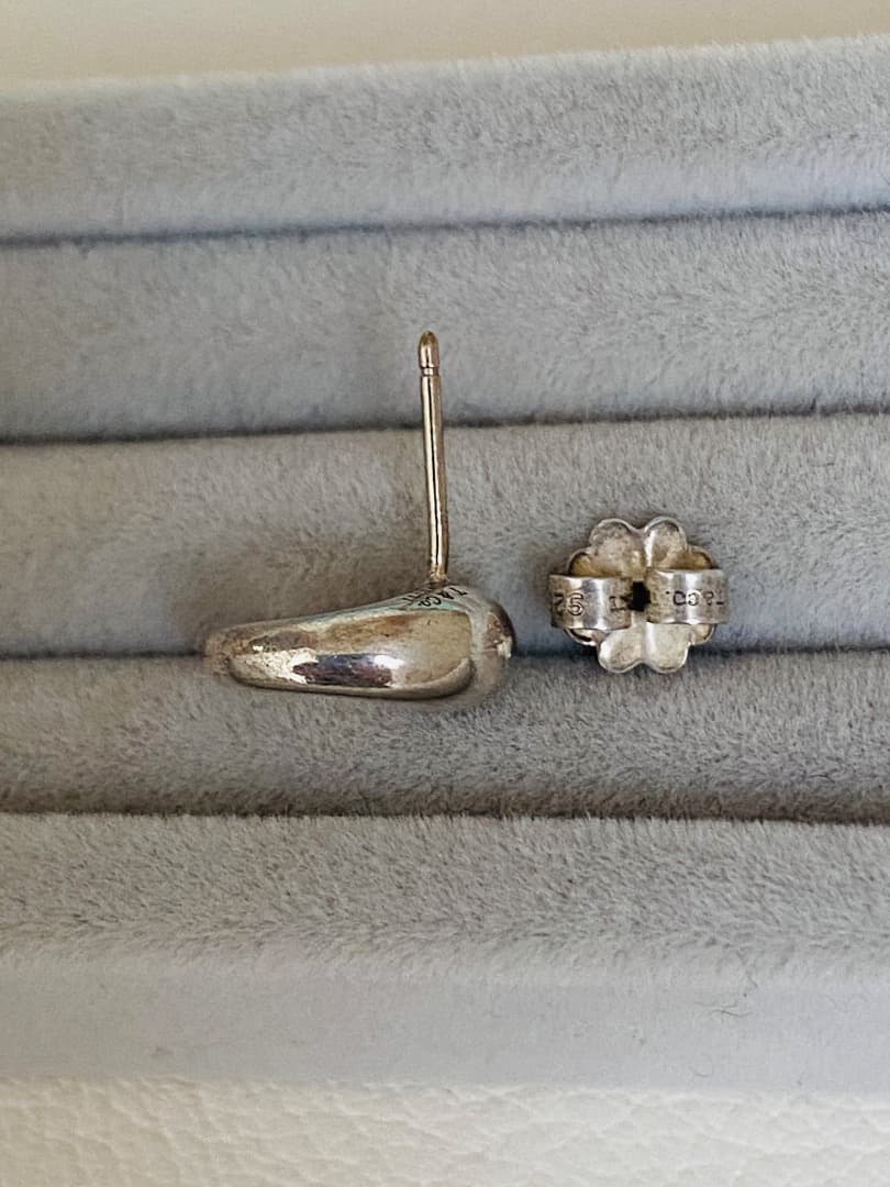 ティファニー　エターナルサークル　スタッドピアス　片耳　９２５