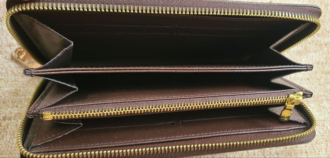 LOUIS VUITTON ダミエ長財布