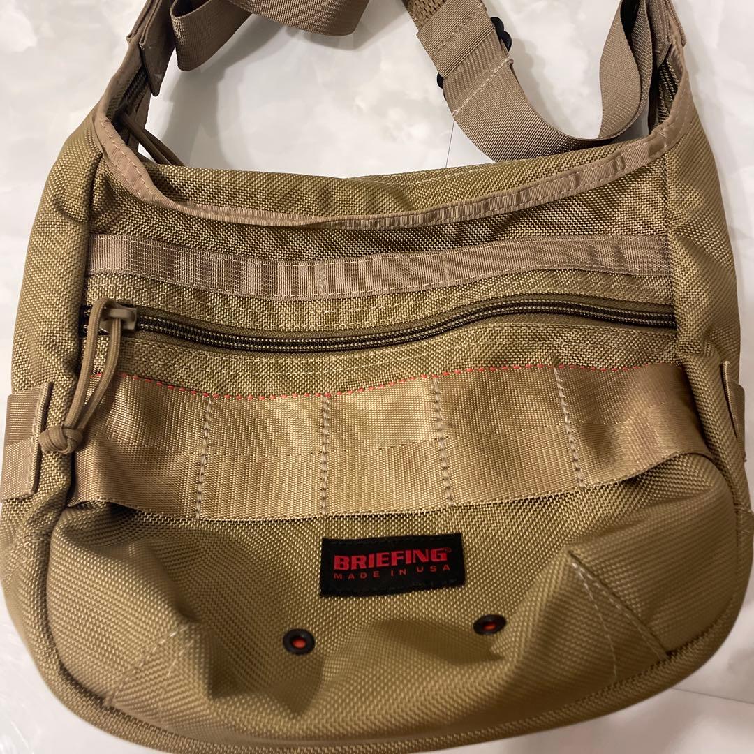 BRIEFING ブリーフィング　DAY TRIPPER ショルダーバッグ