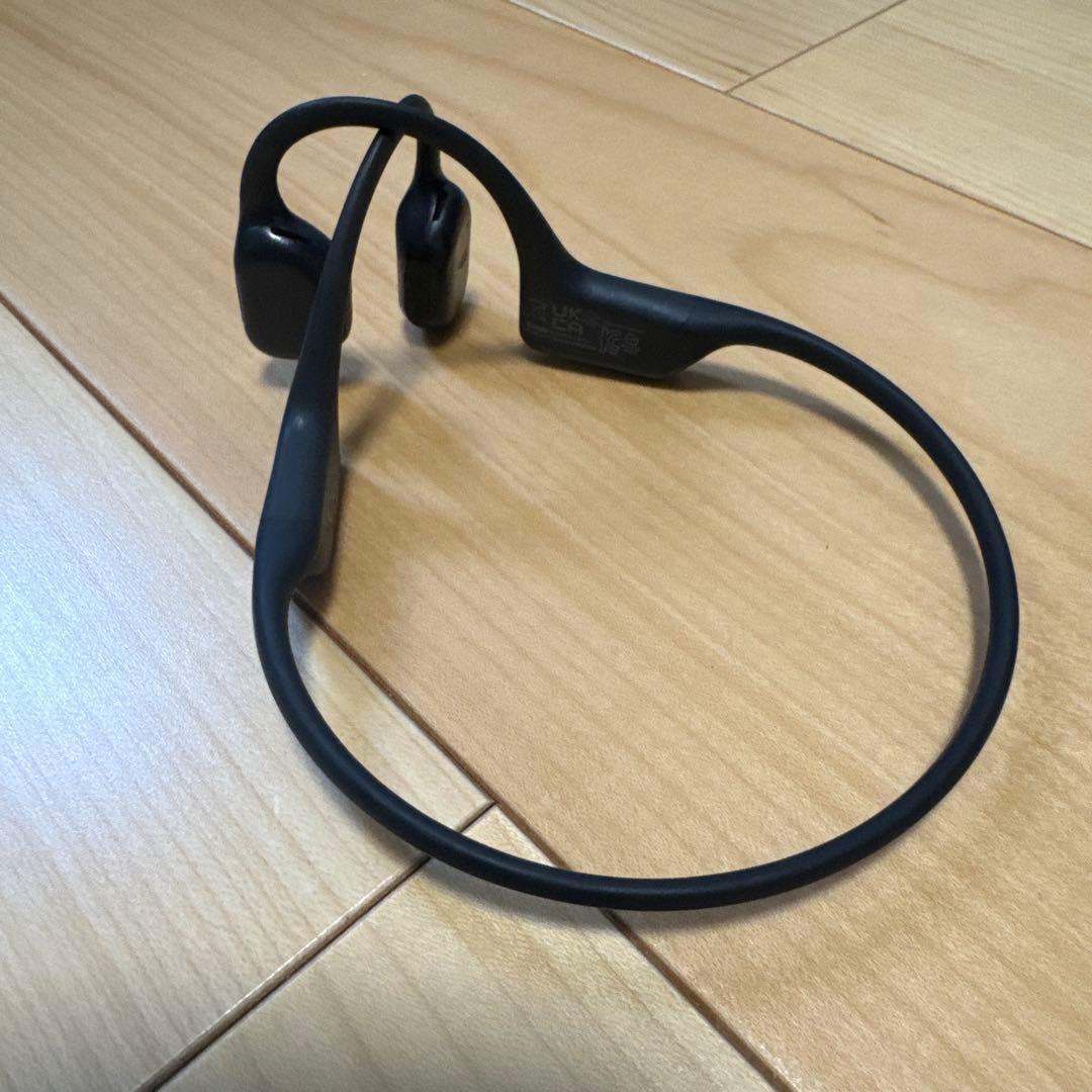 SHOKZ OPEN RAN PRO 骨伝導イヤホン 収納ケース付き