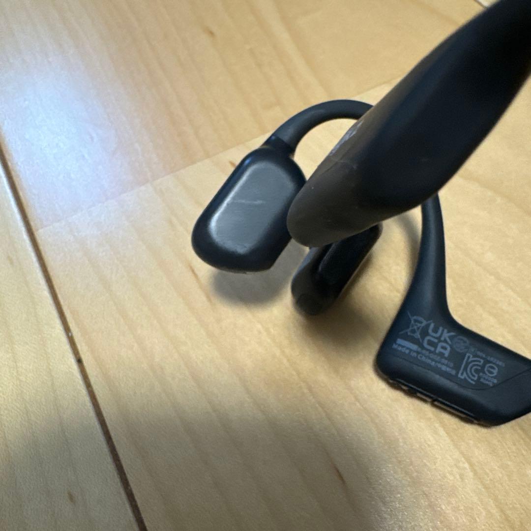 SHOKZ OPEN RAN PRO 骨伝導イヤホン 収納ケース付き