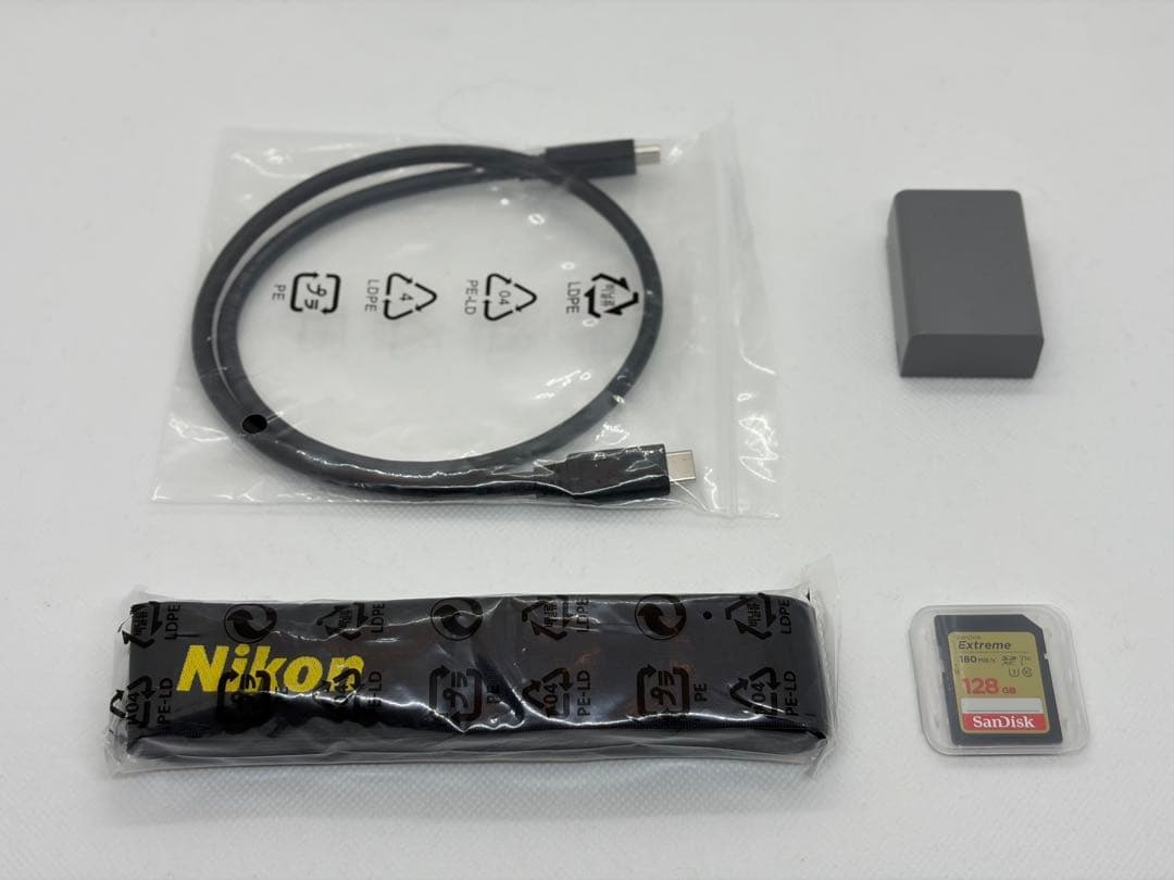 【新品同様】Nikon Z50 IIダブルズームキット メーカー保証継続中