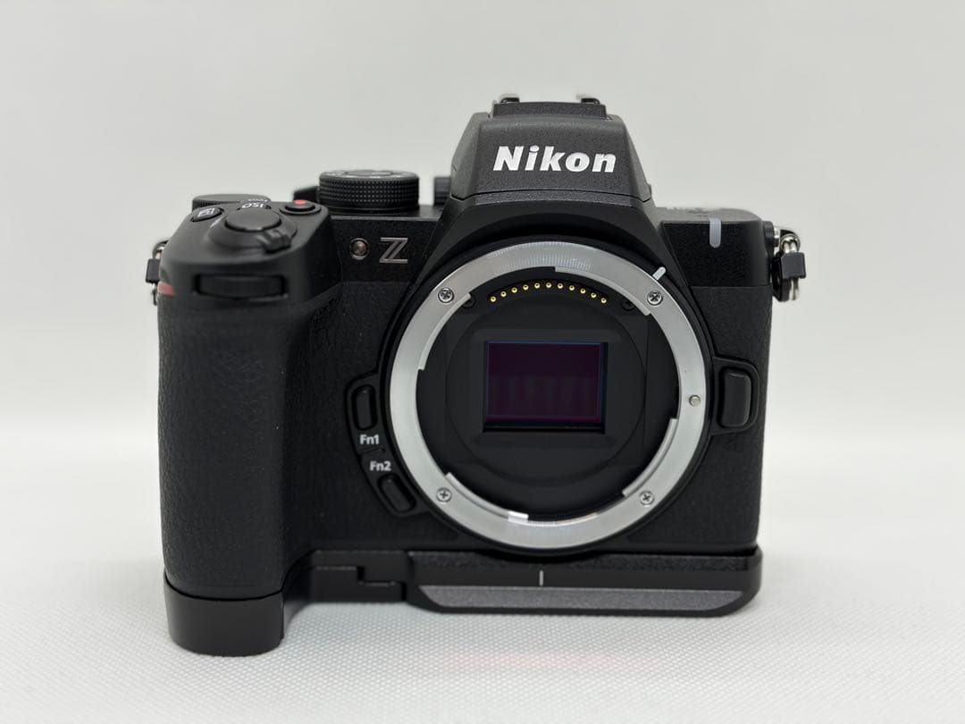 【新品同様】Nikon Z50 IIダブルズームキット メーカー保証継続中