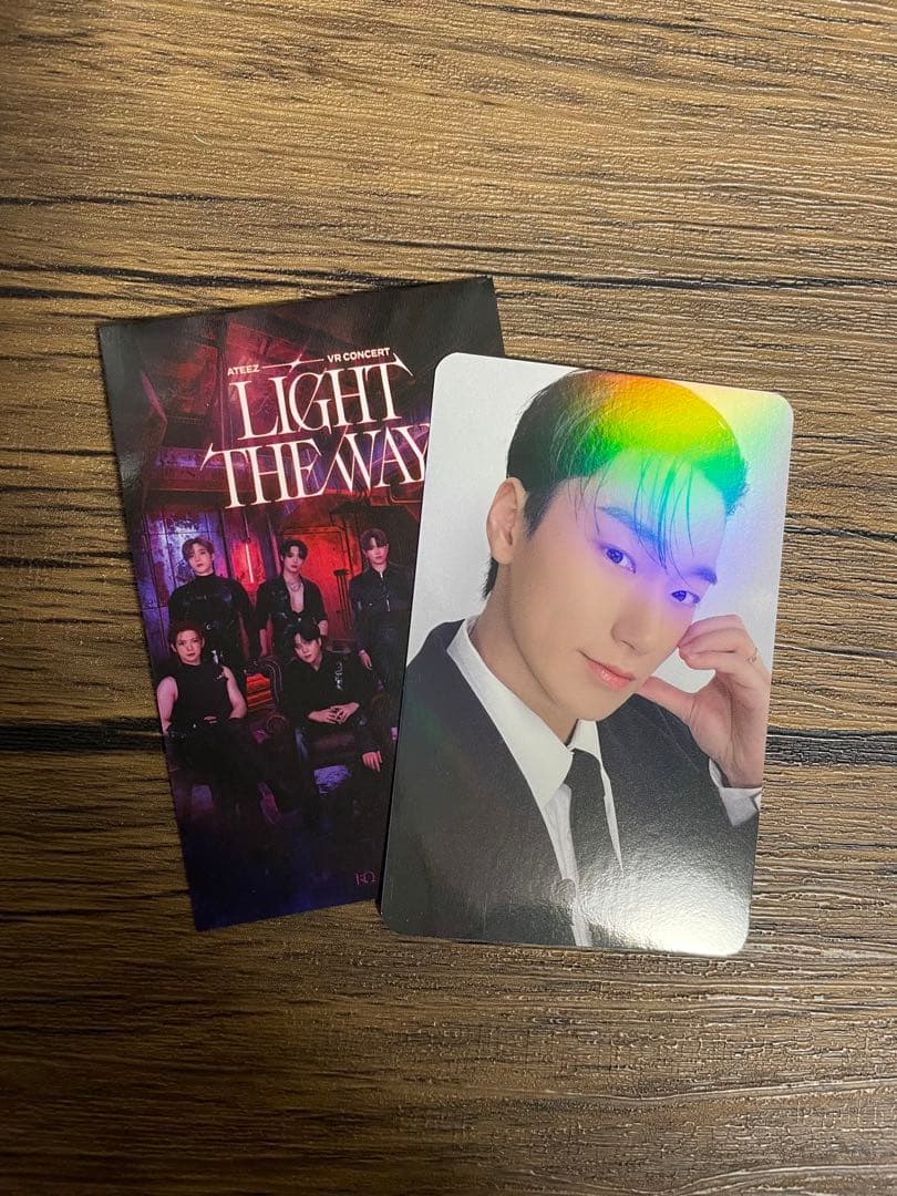 ATEEZ サン VR 映画 入場者特典 ホログラム トレカ