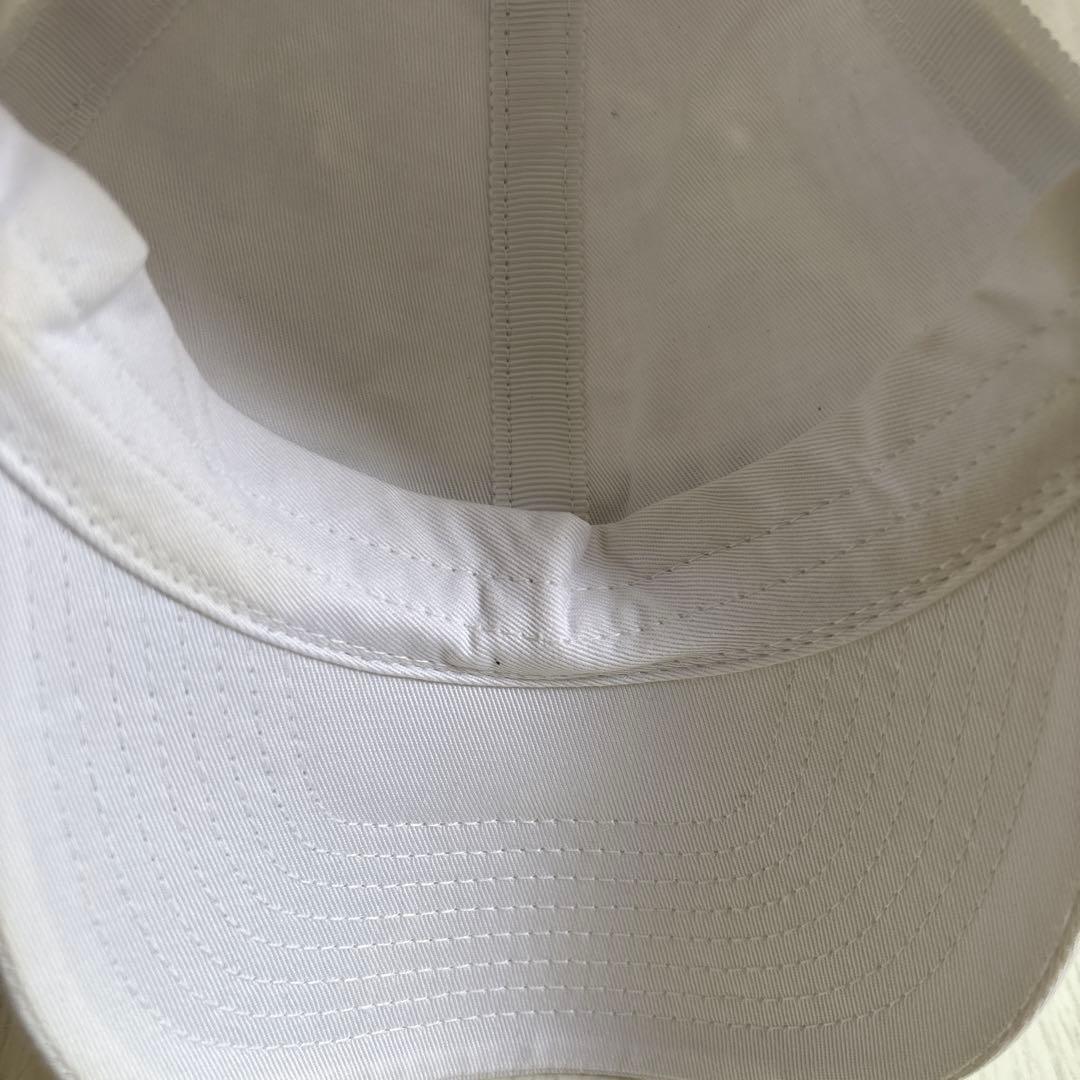 BALENCIAGA ホワイトキャップ