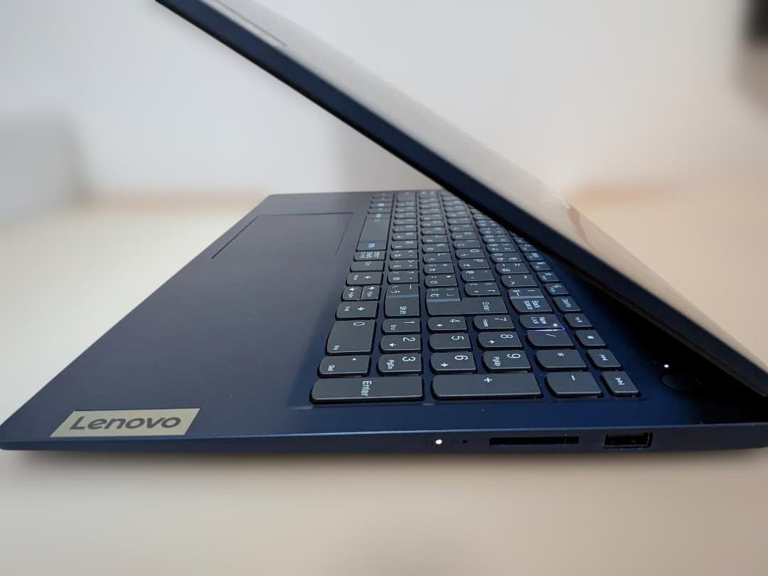 LenovoノートPC本体のみ ideapad slim3 15abr8