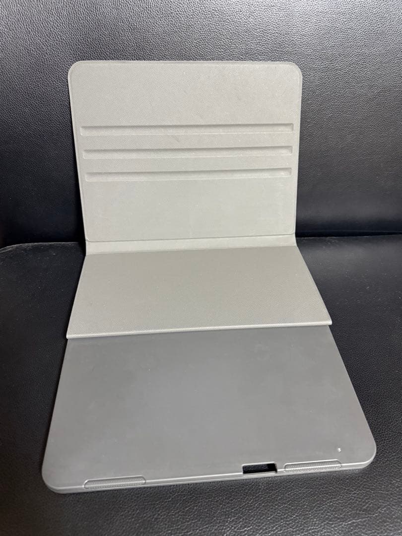 iPad (第10世代) スペースグレー