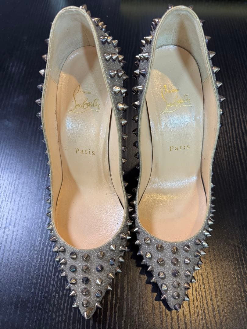 最終価格！Christian Louboutin スタッズ付　ハイヒール