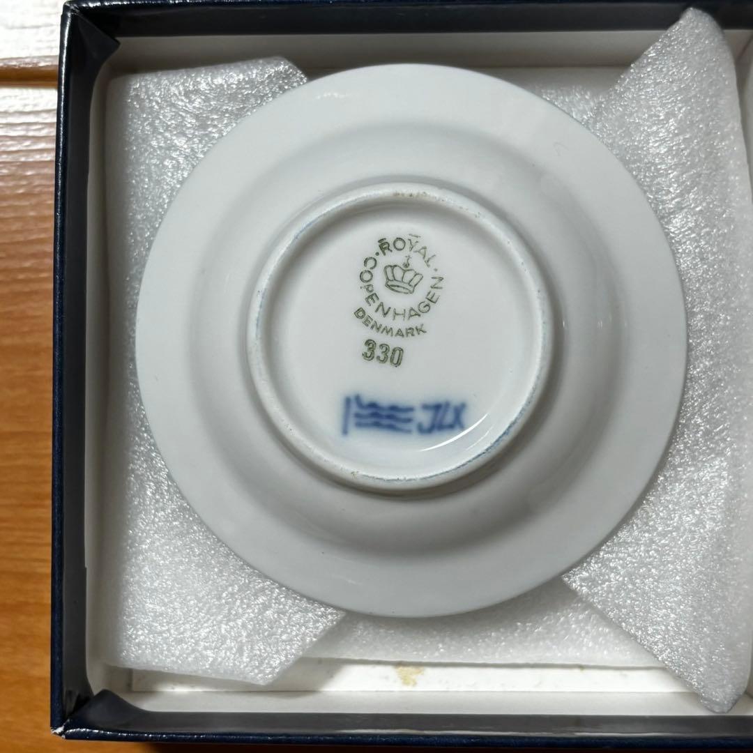 未使用 ロイヤルコペンハーゲン ハーフレース プレイン ブルーフラワー 豆皿