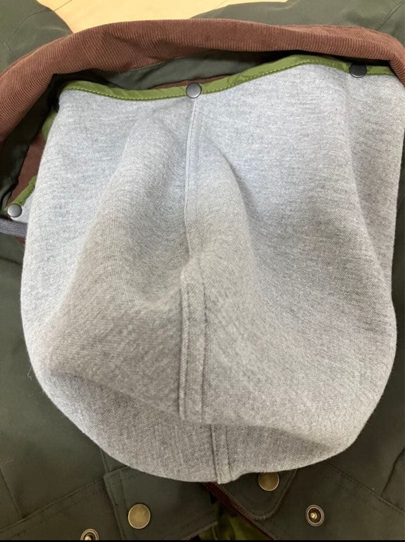 ま*ら様 Burton フード付きジャケット オリーブ