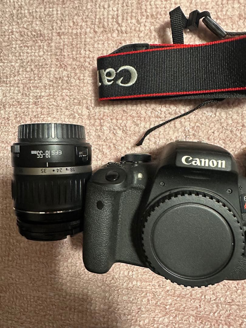 Canon EOS X8i デジタル一眼レフカメラ