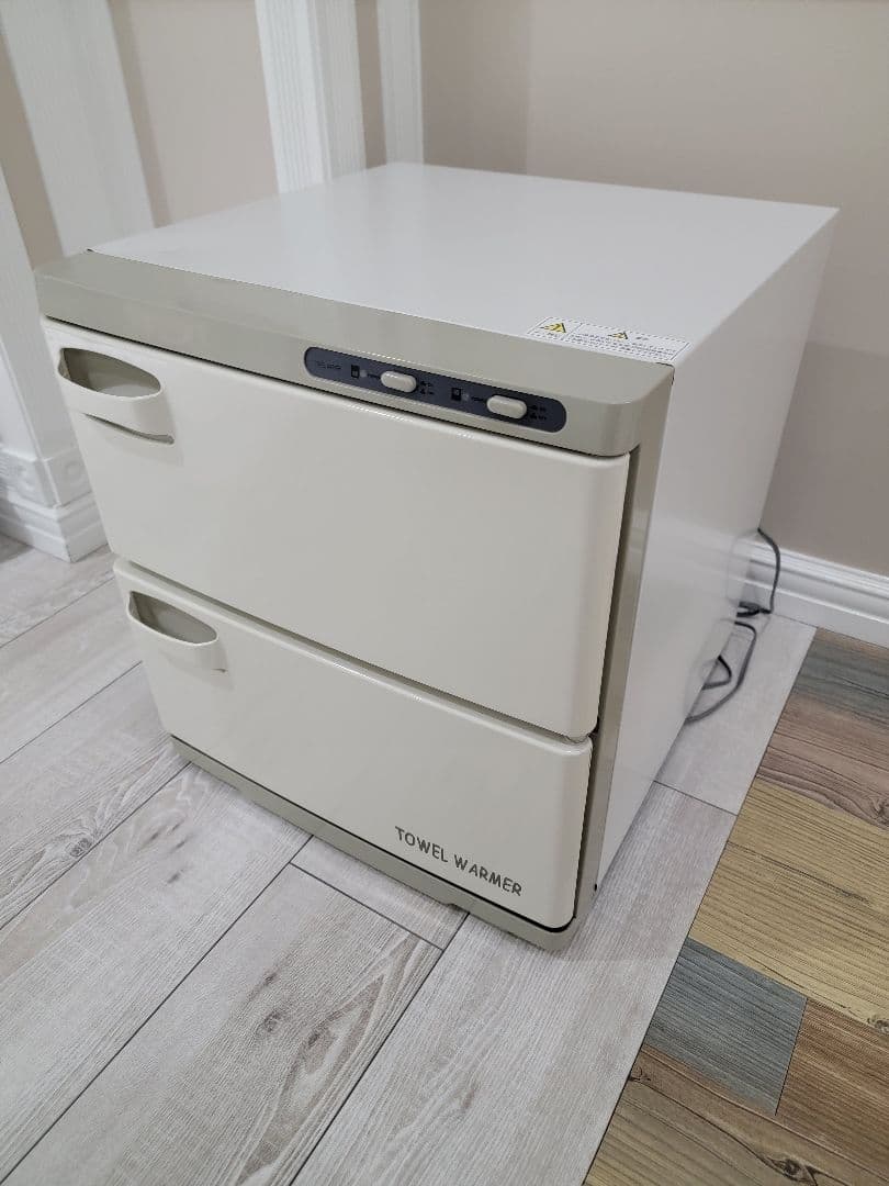 【ほぼ新品】タオルウォーマー 2段 ホワイト