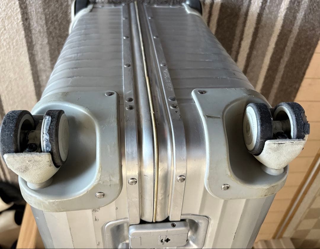 リモワスーツケース　トパーズ　104リットル　4輪　廃盤ヴィンテージモデル