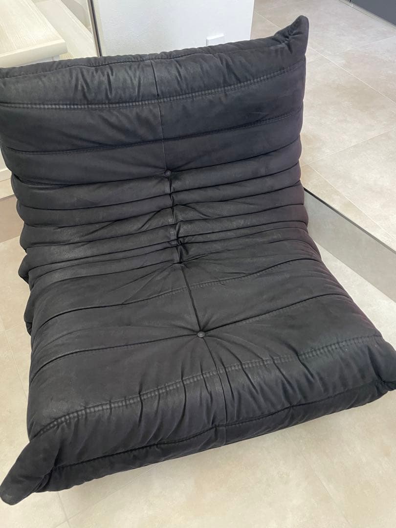 ligne roset/リーンロゼ トーゴ　1P&パフ　RI685